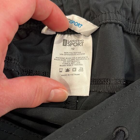 Land's End Sport Drawstring Flat Front Athletic Shorts Size 12 - Picture 3 of 8